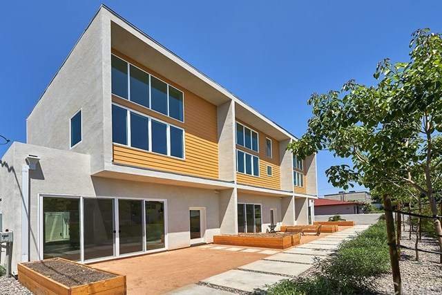206 Moore Avenue - Photo 1