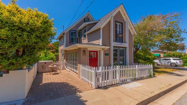 410 7th Street - Photo 1