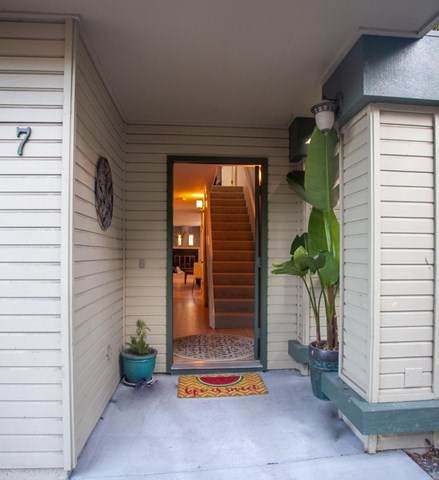 421 Sierra Vista Avenue - Photo 1