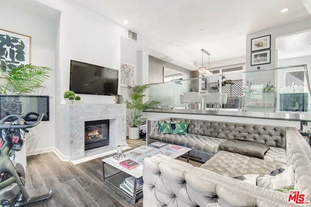 1022 Hilldale Avenue - Photo 1