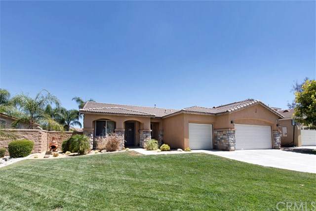 29044 Bobcat Drive - Photo 1