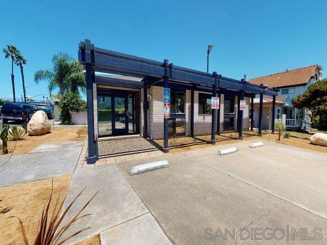 1602 Thomas Avenue - Photo 1