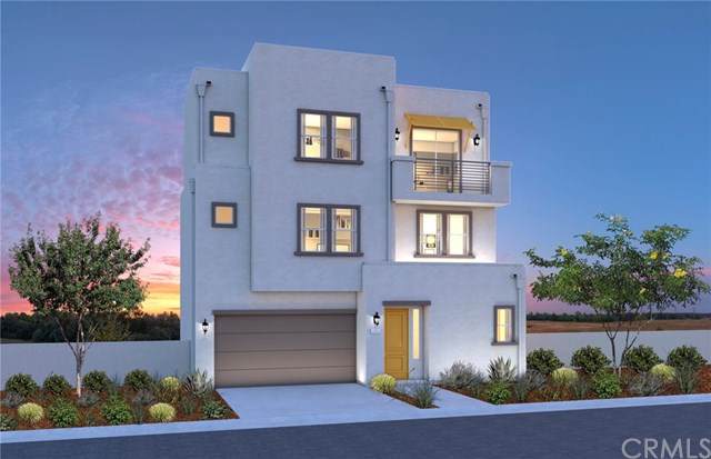 579 Daniel Freeman Circle - Photo 1