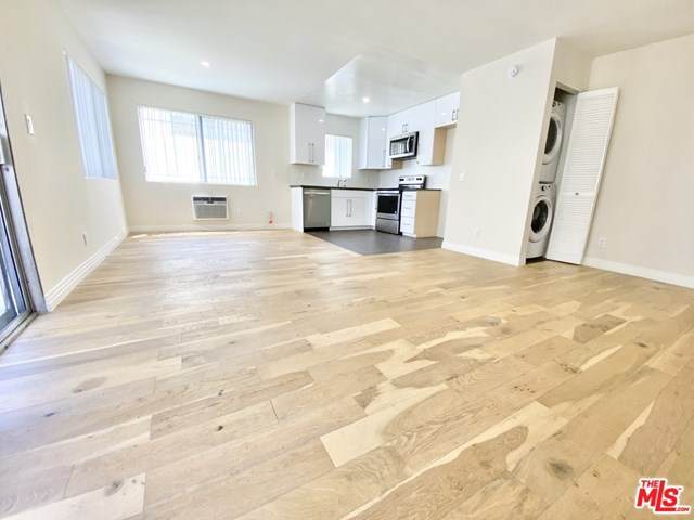 430 St Andrews Place - Photo 1