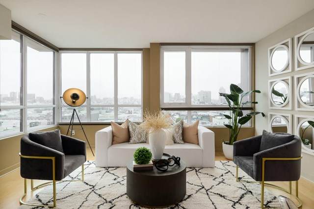 300 Berry Street - Photo 1