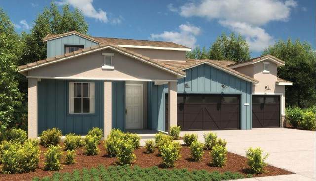 3092 Palomino Way - Photo 1