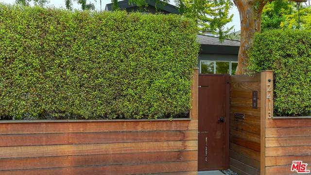 2413 Mckinley Avenue - Photo 1