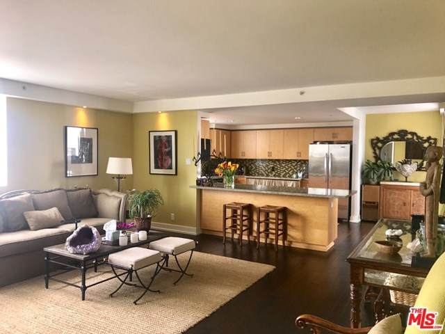 304 Elm Drive - Photo 1