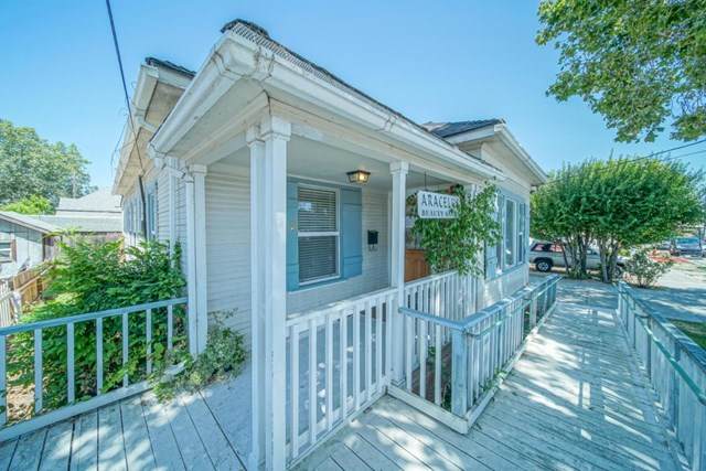 882 Washington Street - Photo 1