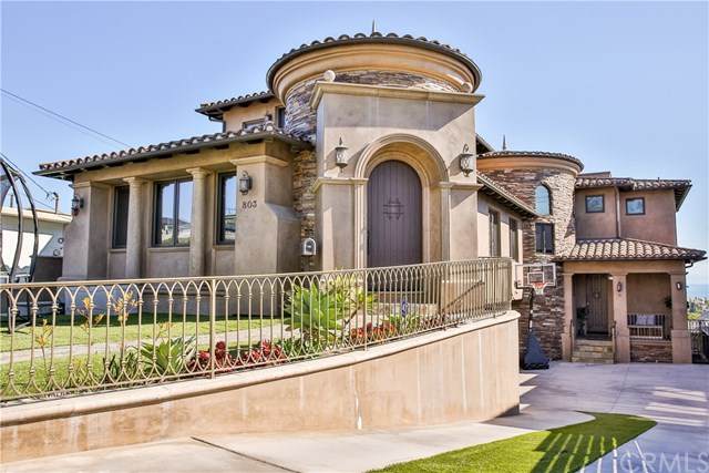 803 Paulina Avenue - Photo 1