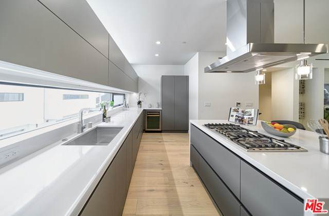 4523 Via Nova Drive - Photo 1
