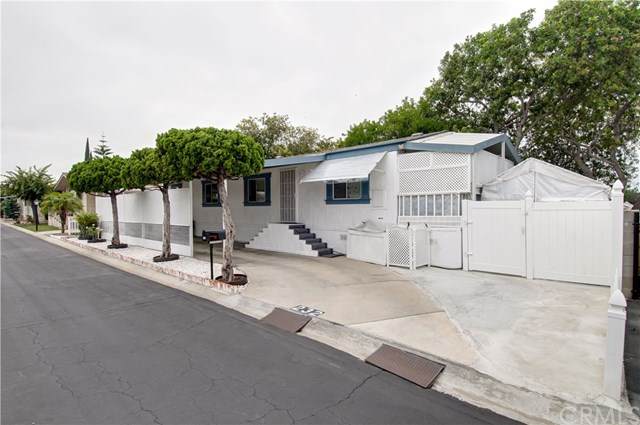 17700 S. Avalon Blvd - Photo 1