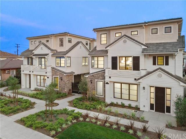 22 Colorado Boulevard - Photo 1
