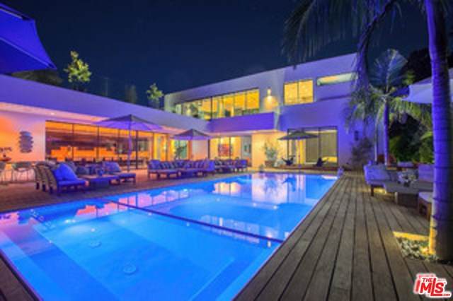9570 Sunset Boulevard - Photo 1