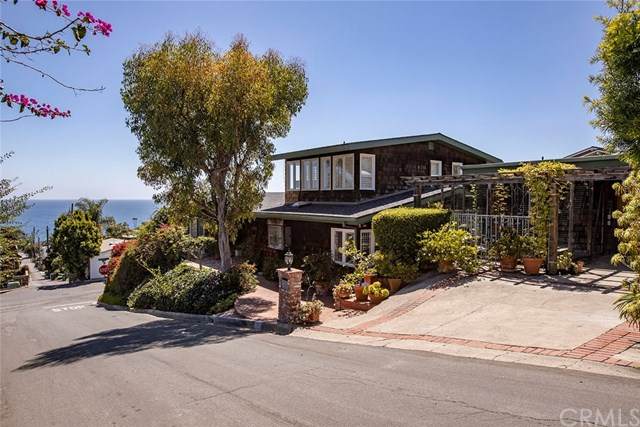 950 Hillcrest Drive - Photo 1