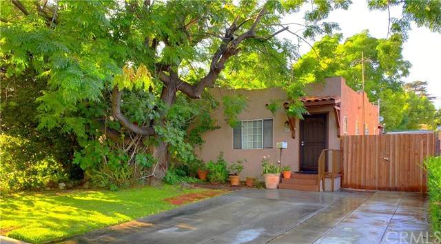 633 Wilson Avenue - Photo 1