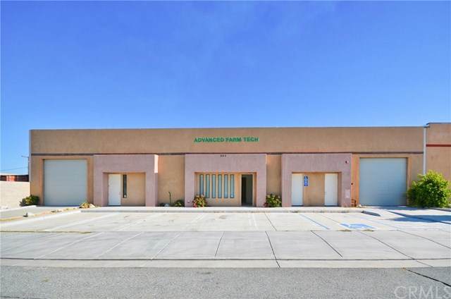 245 Radio Road - Photo 1