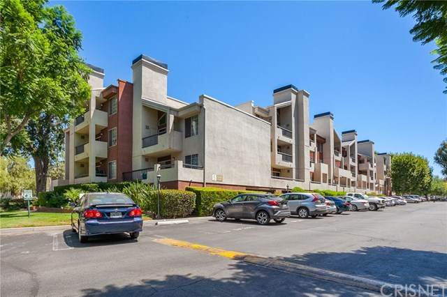 5535 Canoga Avenue - Photo 1