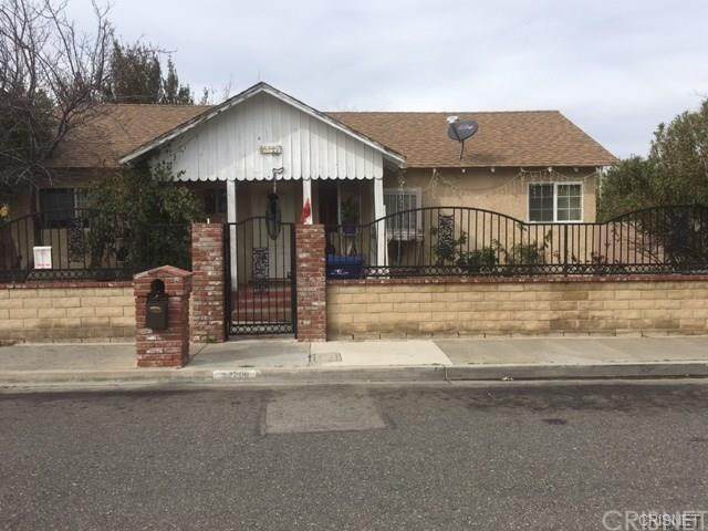 22209 Park Street - Photo 1