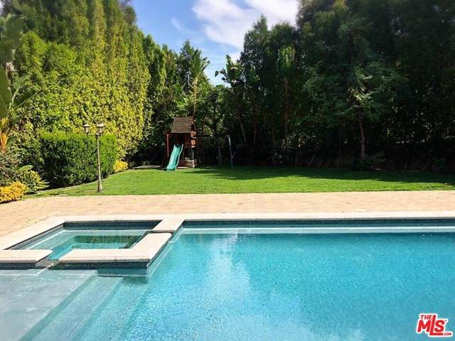 4436 Petit Avenue - Photo 1