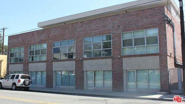 922 23Rd Street - Photo 1