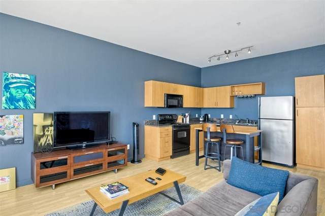 777 6th - Photo 1