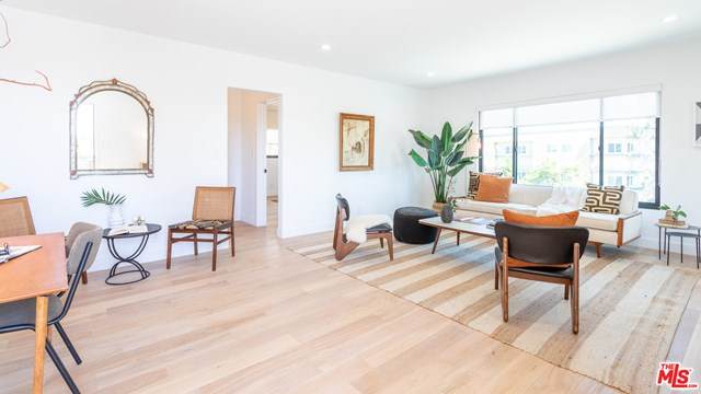1943 12th Street - Photo 1
