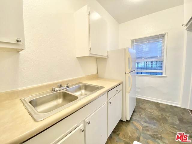 6424 Yucca Street - Photo 1