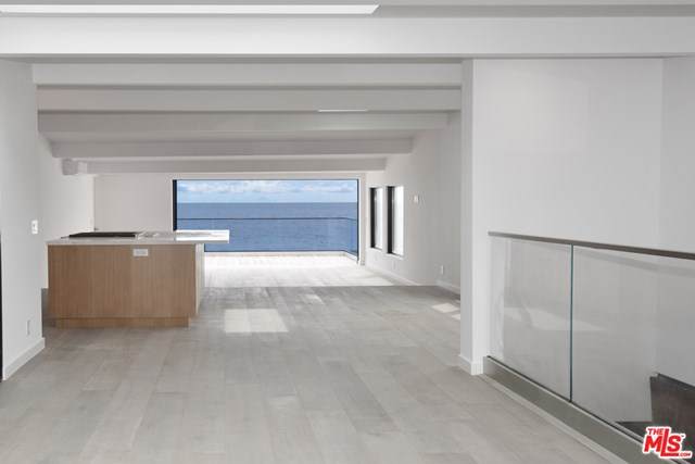 20218 Pacific Coast Highway - Photo 1