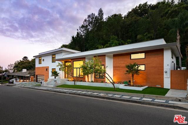 1153 Roscomare Road - Photo 1