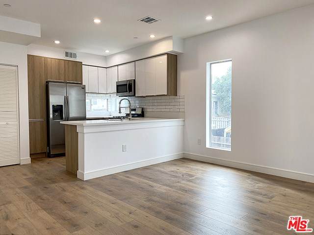 1718 Miramar Street - Photo 1
