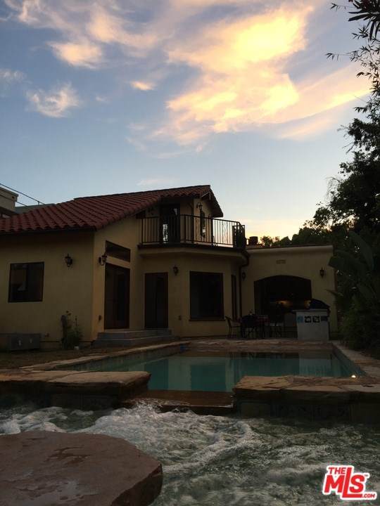 740 Vista Street - Photo 1