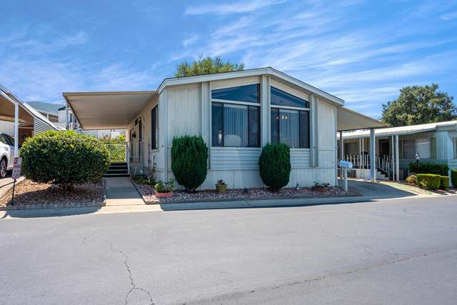 4 Robertson Way - Photo 1