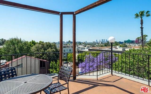 920 Kings Road - Photo 1