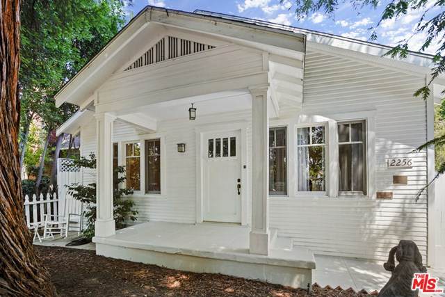 2256 Pelham Avenue - Photo 1