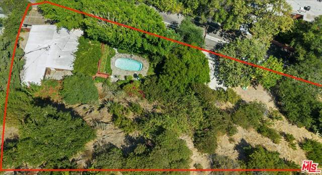 1450 Benedict Canyon Drive - Photo 1
