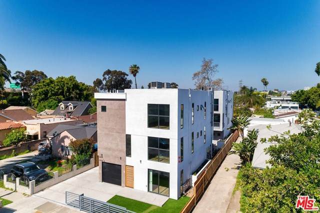 2411 Carmona Avenue - Photo 1