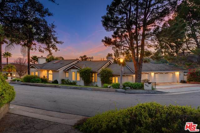 1323 Marianna Road - Photo 1