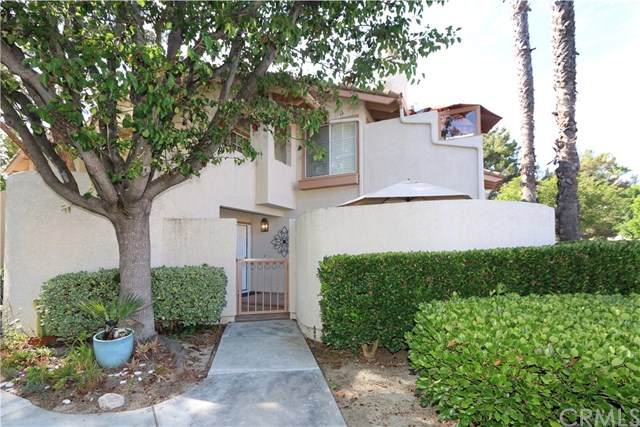 26541 Las Palmas - Photo 1