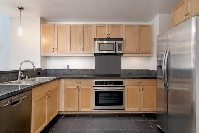 1150 J St - Photo 1