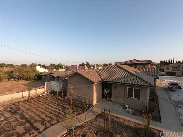 1446 11th Street - Photo 1