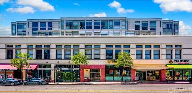 35 Raymond Avenue - Photo 1
