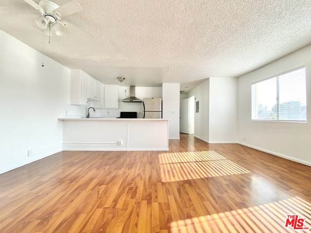 132 Adams Boulevard - Photo 1