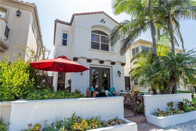 104 Granada Avenue - Photo 1