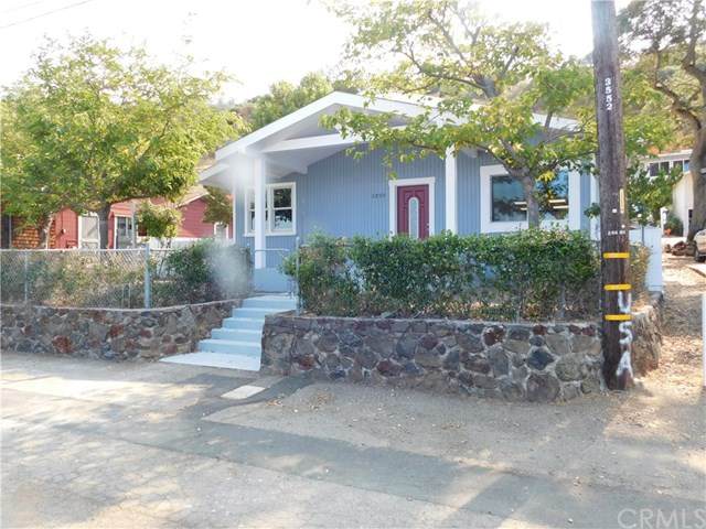 2890 Silverado Lane - Photo 1