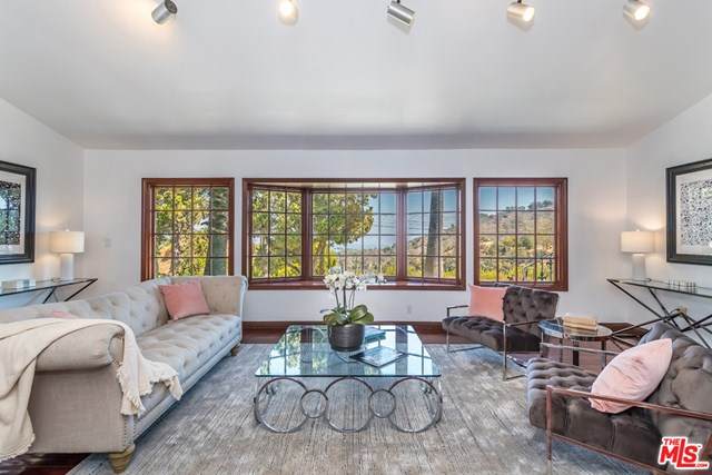 8540 Mulholland Drive - Photo 1