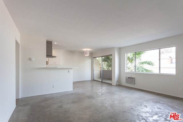 1700 Barrington Avenue - Photo 1