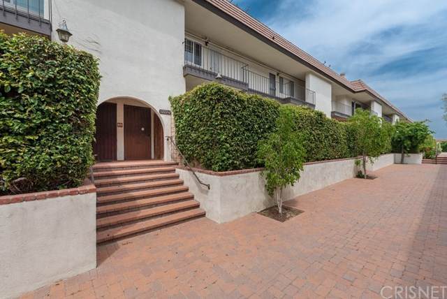 5222 Lindley Avenue - Photo 1