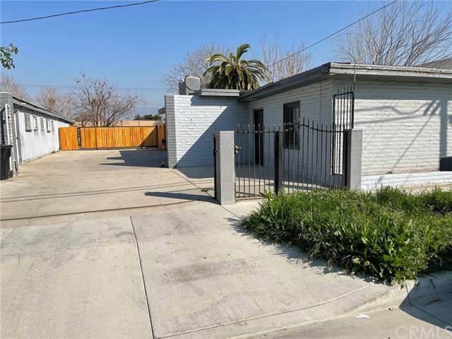 1366 Walnut Street - Photo 1