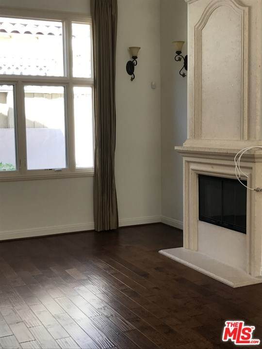 1107 18Th Street - Photo 1